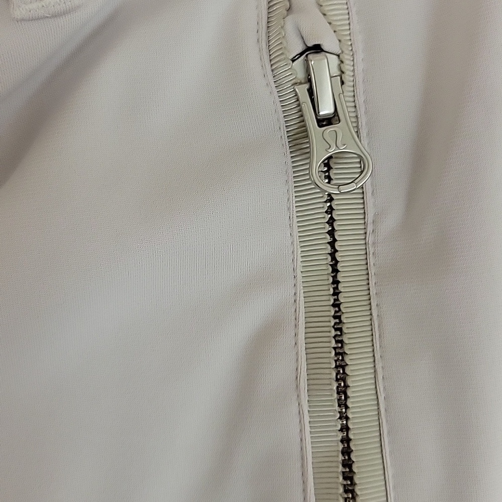 Lululemon Out & About Pants In Dune Sz 4. casual athleisure performance coach - Picture 7 of 9